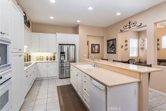 23740 Spruce Meadow Court, Valencia, CA 91354 — photo 11 of 60