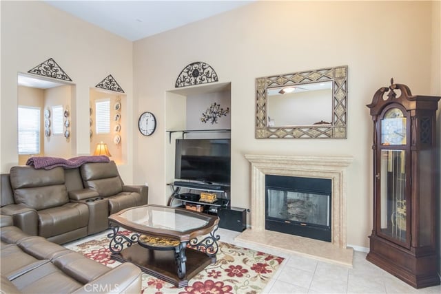 23740 Spruce Meadow Court, Valencia, CA 91354 — photo 5 of 60