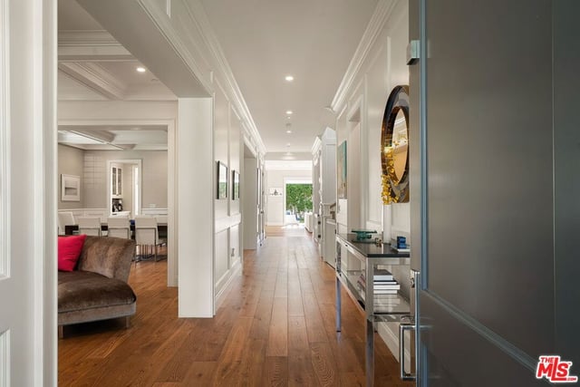 618 15th Street, Santa Monica, CA 90402 — photo 3 of 30