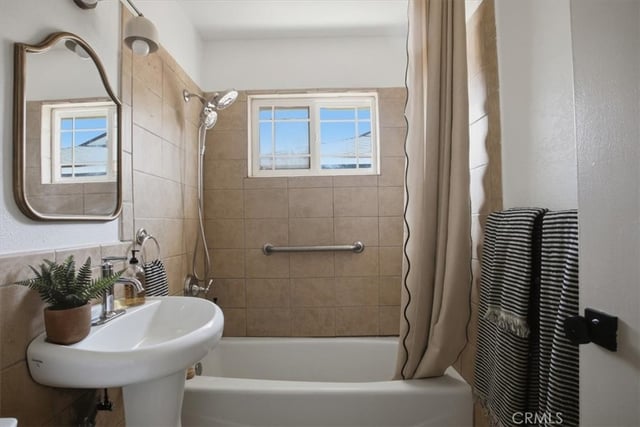 1387 Cherry Ave, Simi Valley, CA 93065 — photo 19 of 32