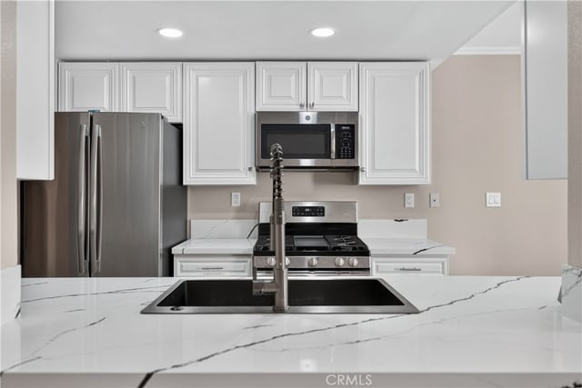 28006 S Western 270, San Pedro, CA 90732 — photo 10 of 38