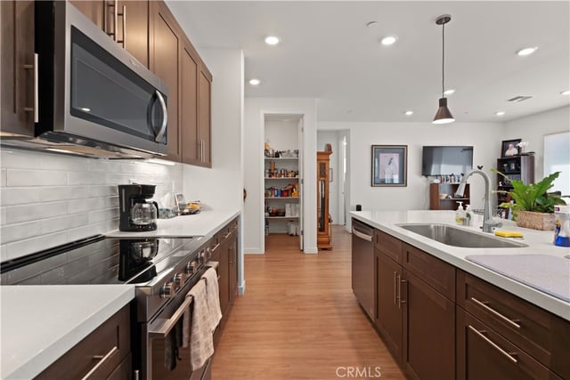 3218 Garnet, Lancaster, CA 93535 — photo 9 of 33