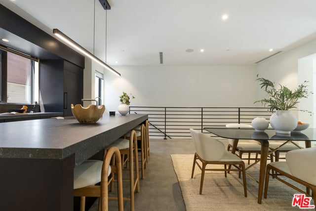 923 Hilldale Ave, West Hollywood, CA 90069 — photo 14 of 51