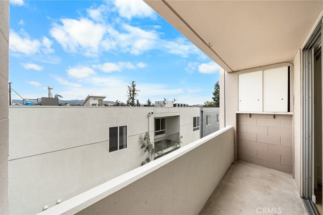 421 S La Fayette Park Place 726, Los Angeles, CA 90057 — photo 11 of 27