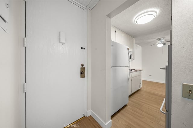 421 S La Fayette Park Place 726, Los Angeles, CA 90057 — photo 4 of 27