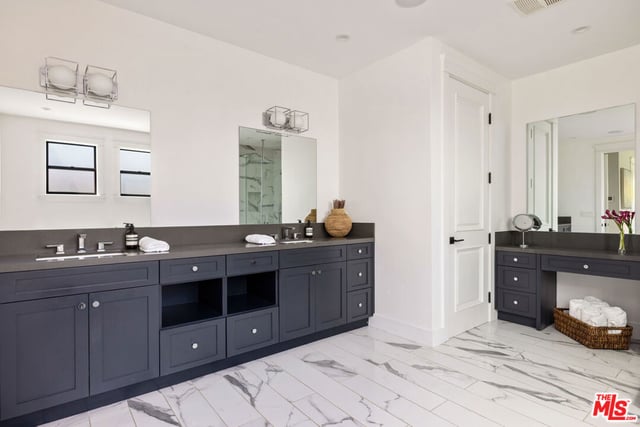 4104 Kraft Avenue, Los Angeles, CA 91604 — photo 15 of 23