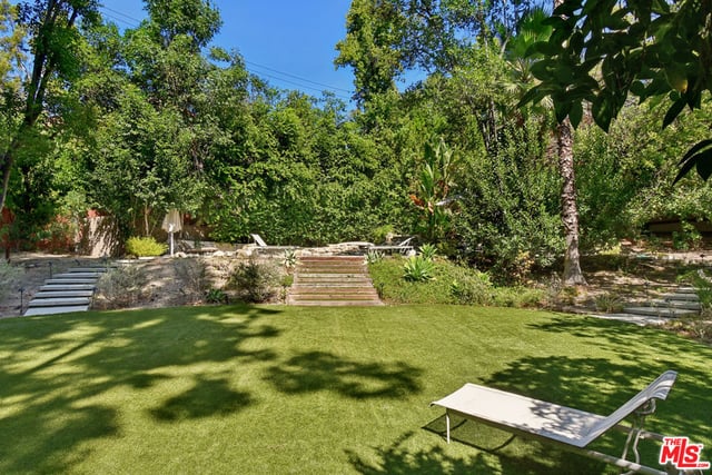 17269 Oak View Drive, Encino, CA 91316 — photo 40 of 47