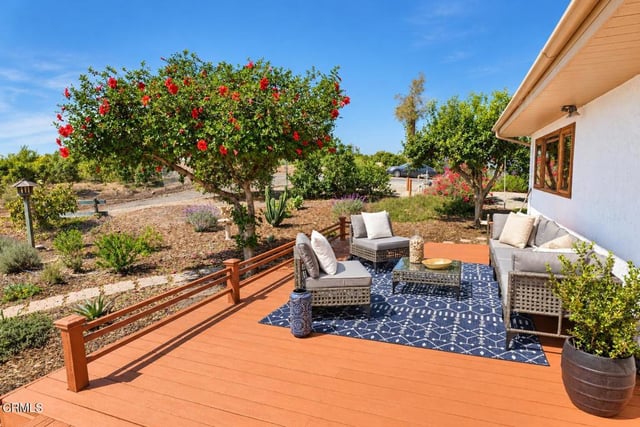 6860 Worth Way, Camarillo, CA 93012 — photo 7 of 35