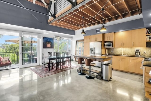 1100 E 3rd 204, Long Beach, CA 90802 — photo 5 of 29