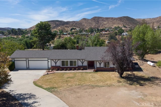 34255 Tyndall, Agua Dulce, CA 91390 — photo 33 of 53