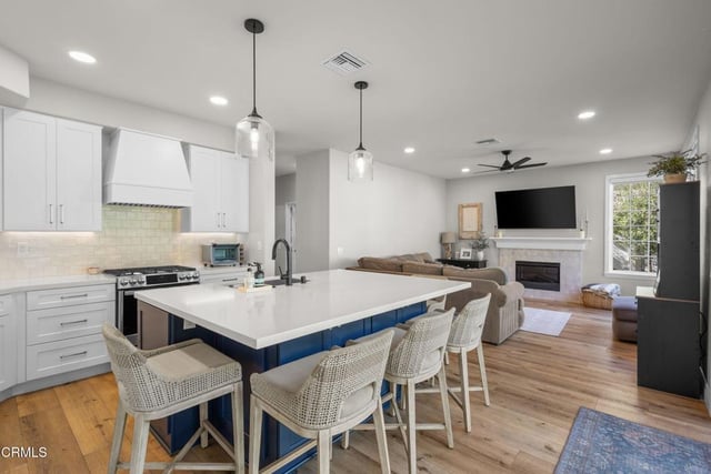 484 Via Olivera, Camarillo, CA 93012 — photo 16 of 57
