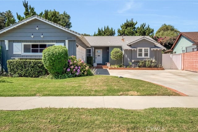 6919 Bianca, Van Nuys, CA 91406 — photo 3 of 44