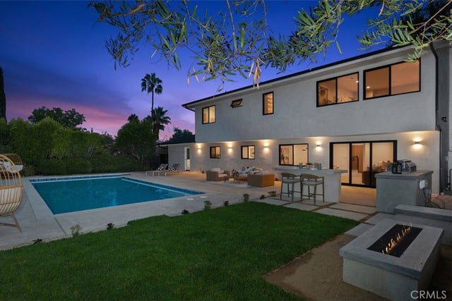 24621 Calvert Street, Woodland Hills, CA 91367 — photo 35 of 42