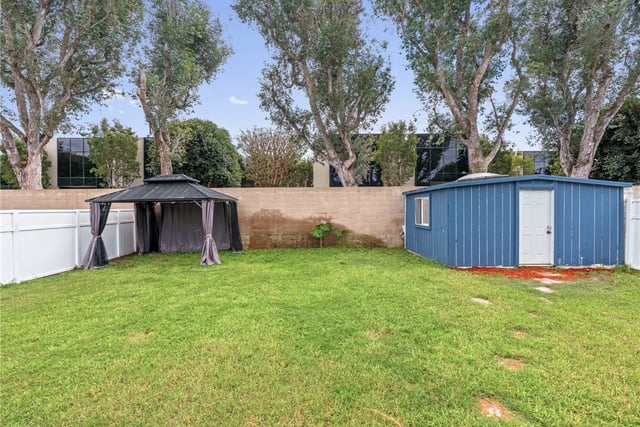 2418 Del Amo Blvd, Torrance, CA 90501 — photo 7 of 17