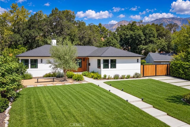 2147 E Woodlyn, Pasadena, CA 91104 — photo 15 of 59