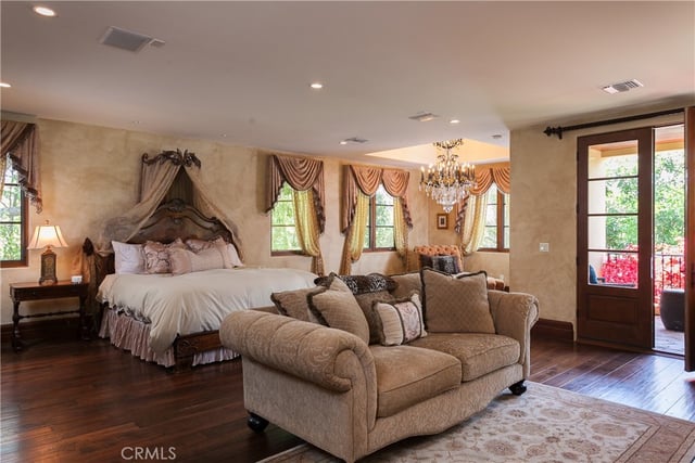 12226 Paisley Lane, Los Angeles, CA 90049 — photo 18 of 29