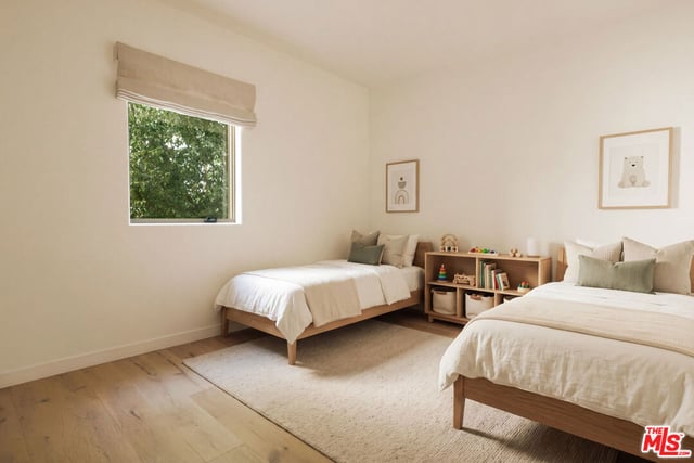 5698 Holly Oak Drive, Los Angeles, CA 90068 — photo 24 of 35