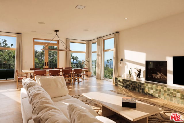 5698 Holly Oak Drive, Los Angeles, CA 90068 — photo 3 of 35