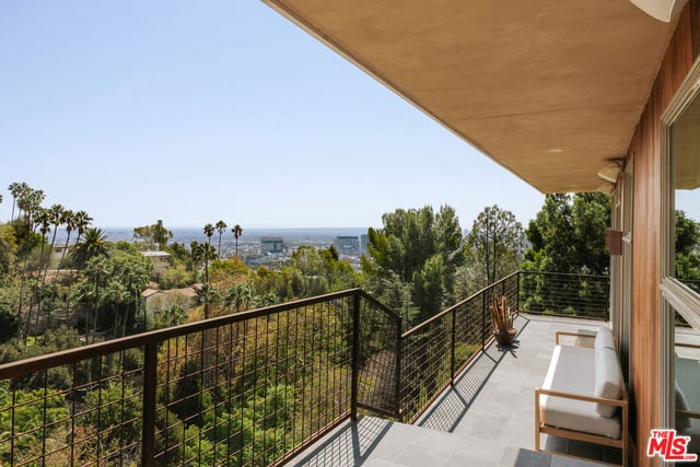 5698 Holly Oak Drive, Los Angeles, CA 90068 — photo 8 of 35