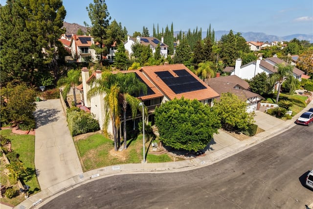 18401 Charlton Lane, Porter Ranch, CA 91326 — photo 5 of 73