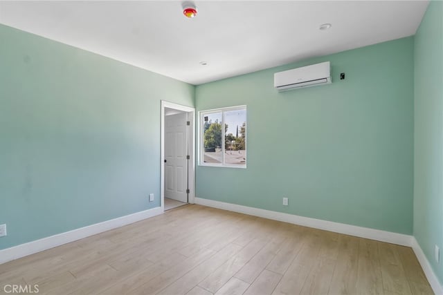 22241 Wyandotte, Canoga Park, CA 91303 — photo 35 of 44