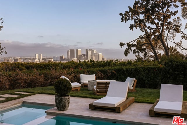 1122 La Altura Road, Beverly Hills, CA 90210 — photo 3 of 57