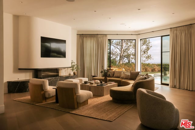 1122 La Altura Road, Beverly Hills, CA 90210 — photo 6 of 57
