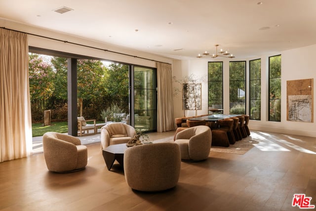 1122 La Altura Road, Beverly Hills, CA 90210 — photo 8 of 57