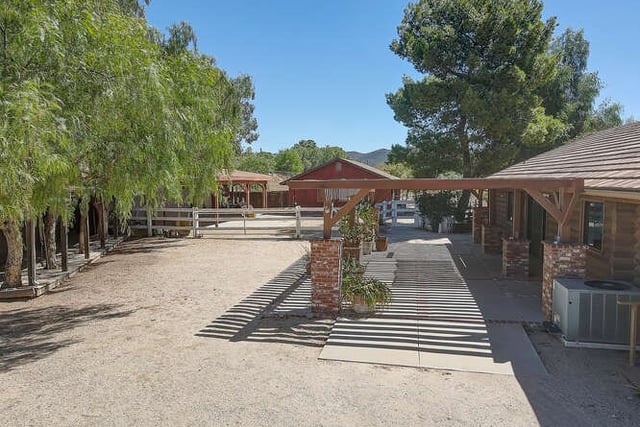 35502 Voss Road, Agua Dulce, CA 91390 — photo 27 of 54