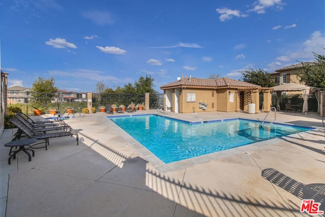 26070 Medici Court, Santa Clarita, CA 91350 — photo 31 of 37