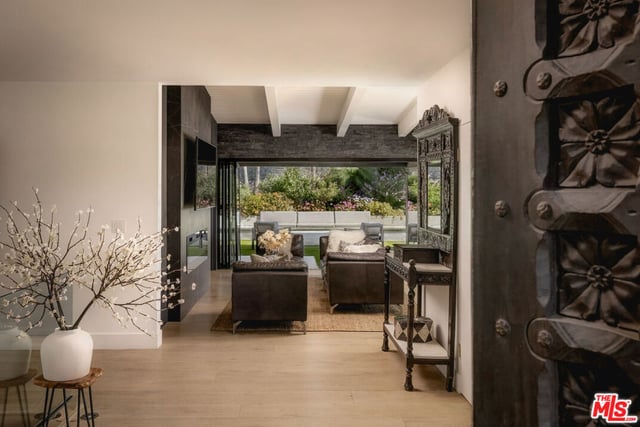 344 Arno Way, Pacific Palisades, CA 90272 — photo 5 of 35