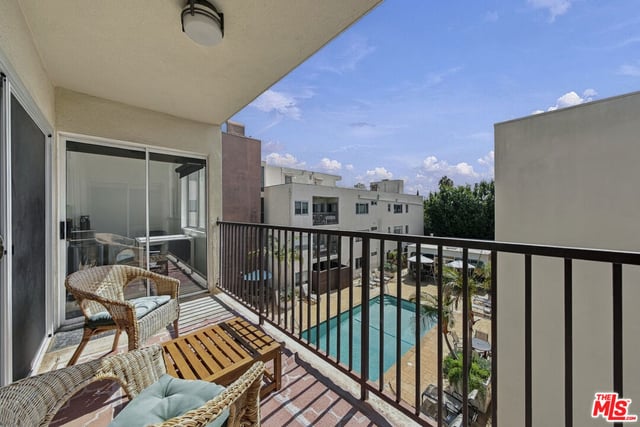 949 N Kings Road 309, West Hollywood, CA 90069 — photo 8 of 42
