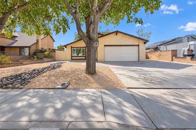 44721 Benald Street, Lancaster, CA 93535 — photo 2 of 42