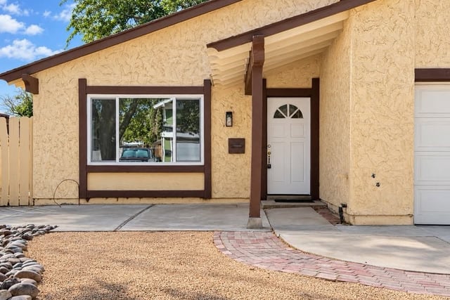 44721 Benald Street, Lancaster, CA 93535 — photo 3 of 42
