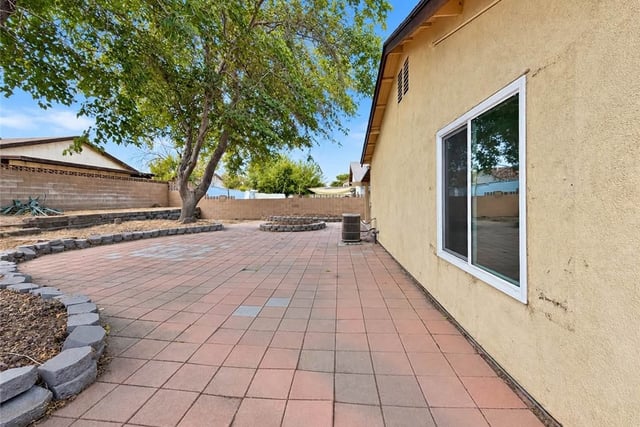 44721 Benald Street, Lancaster, CA 93535 — photo 36 of 42