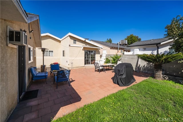 6238 Longridge Avenue, Van Nuys, CA 91401 — photo 21 of 28
