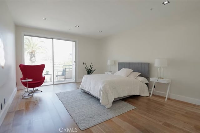 117 N Gale PH 5, Beverly Hills, CA 90211 — photo 17 of 29