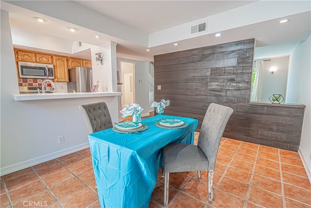 4135 Yankee, Agoura Hills, CA 91301 — photo 11 of 42