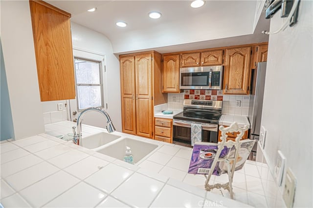 4135 Yankee, Agoura Hills, CA 91301 — photo 15 of 42