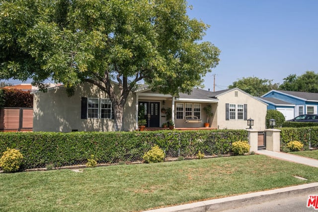 1221 N Frederic Street, Burbank, CA 91505 — photo 5 of 74