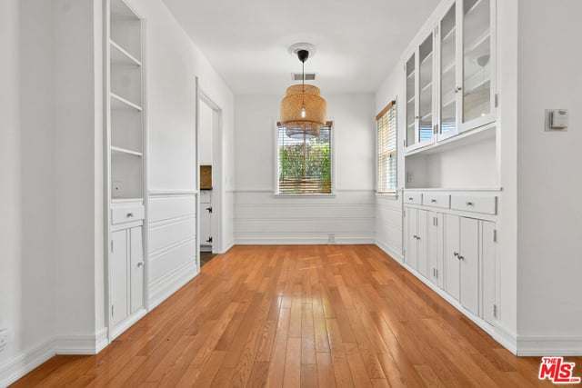 14335 Magnolia Boulevard, Sherman Oaks, CA 91423 — photo 15 of 45