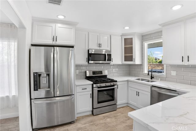 2614 Joshua Hills DR, Palmdale, CA 93550 — photo 6 of 24