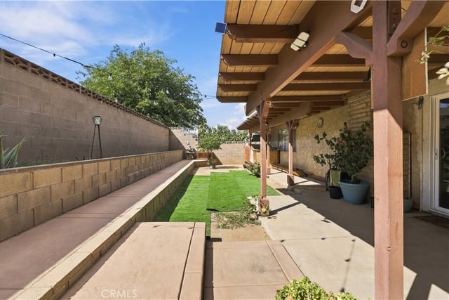 2824 E Avenue R12, Palmdale, CA 93550 — photo 20 of 25