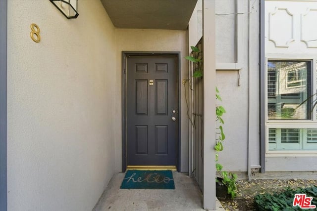 22030 Calvert Street 6, Woodland Hills, CA 91367 — photo 12 of 18