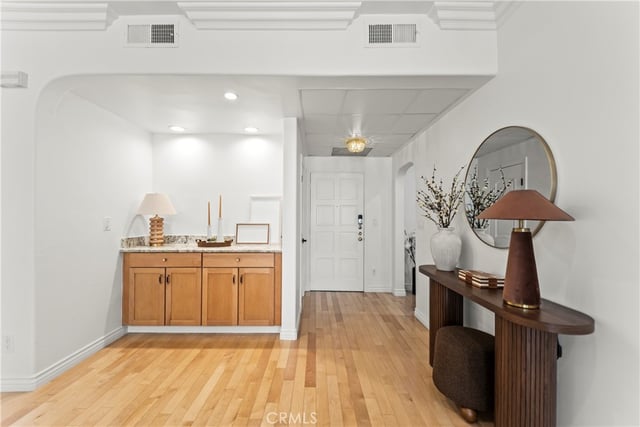11928 Kiowa 105, Los Angeles, CA 90049 — photo 20 of 30