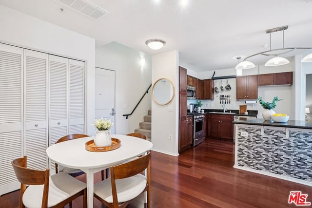 100 S Alameda Street 432, Los Angeles, CA 90012 — photo 11 of 51