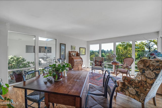 1082 La Cresta Drive, Thousand Oaks, CA 91362 — photo 6 of 42