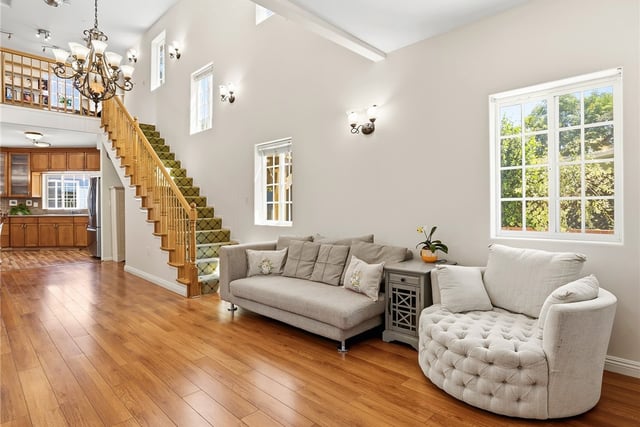 3305 Community Avenue, Glendale, CA 91214 — photo 14 of 73