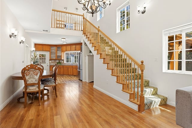 3305 Community Avenue, Glendale, CA 91214 — photo 17 of 73