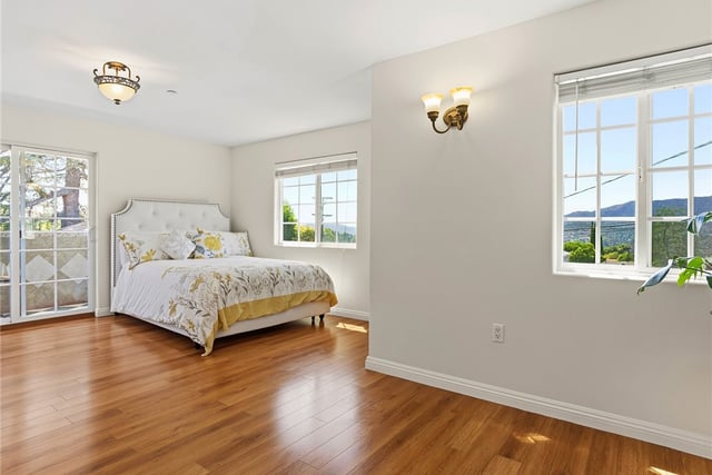 3305 Community Avenue, Glendale, CA 91214 — photo 23 of 73